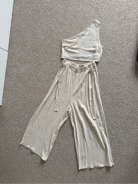 SHEIN size M One-Shoulder Cream Wide-Leg Set